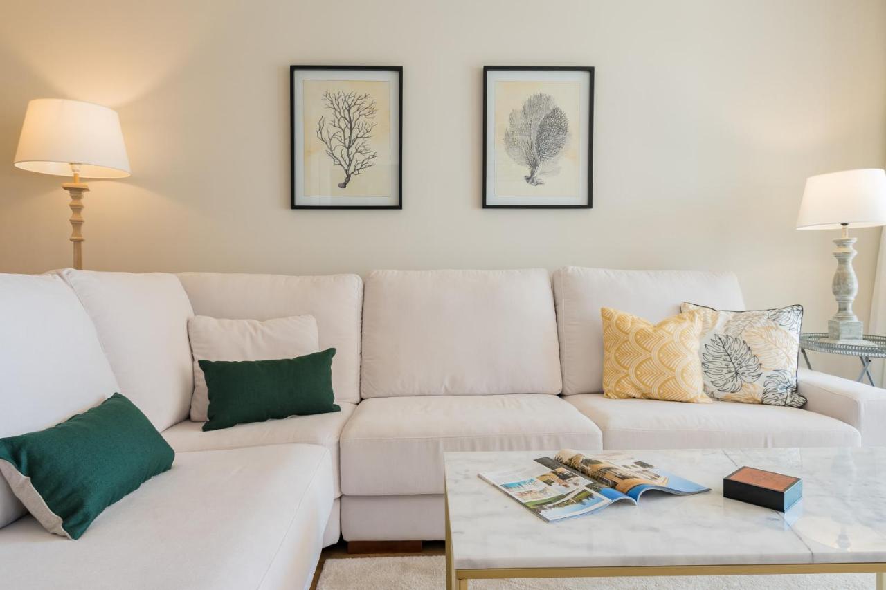 Apartment Family In Next To The Málaga